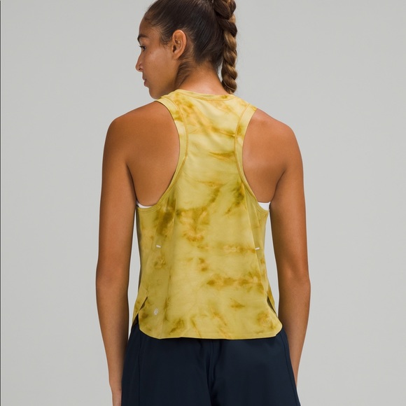 Lululemon Run Tank Top - NWOT - Picture 2 of 4